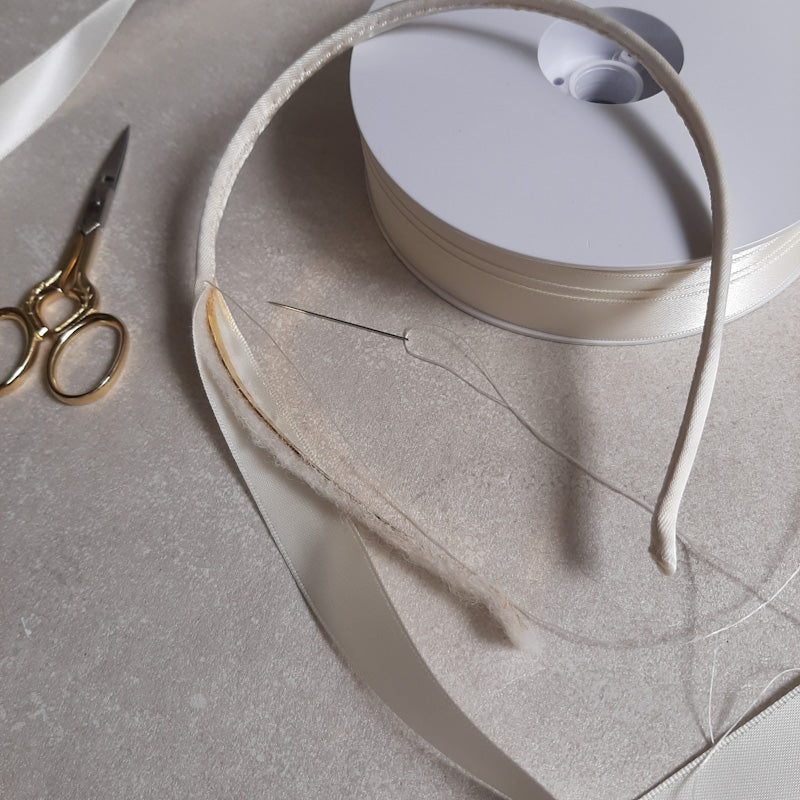 Luciana - round white crystal pearls, tuille and lace headband