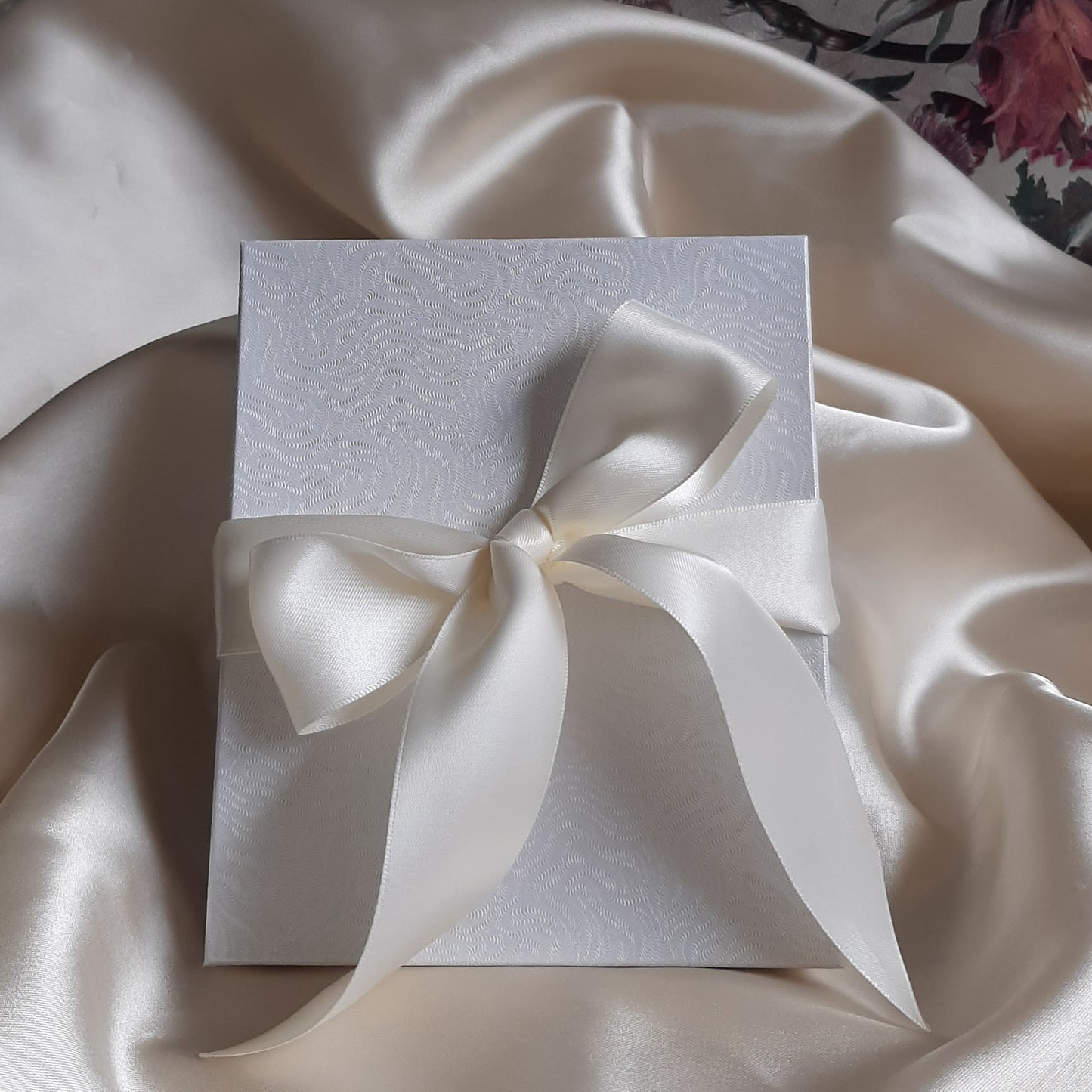 Charlotte - freshwater pearls and frosted acrylic flowers and leaves hair vine x2 pieces