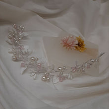 Load image into Gallery viewer, Custom MB - crystal base pearls and polymer clay leaves hair vine
