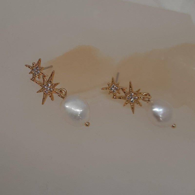 Asteria - freshwater pearls drop and gold-tone double star stud earrings
