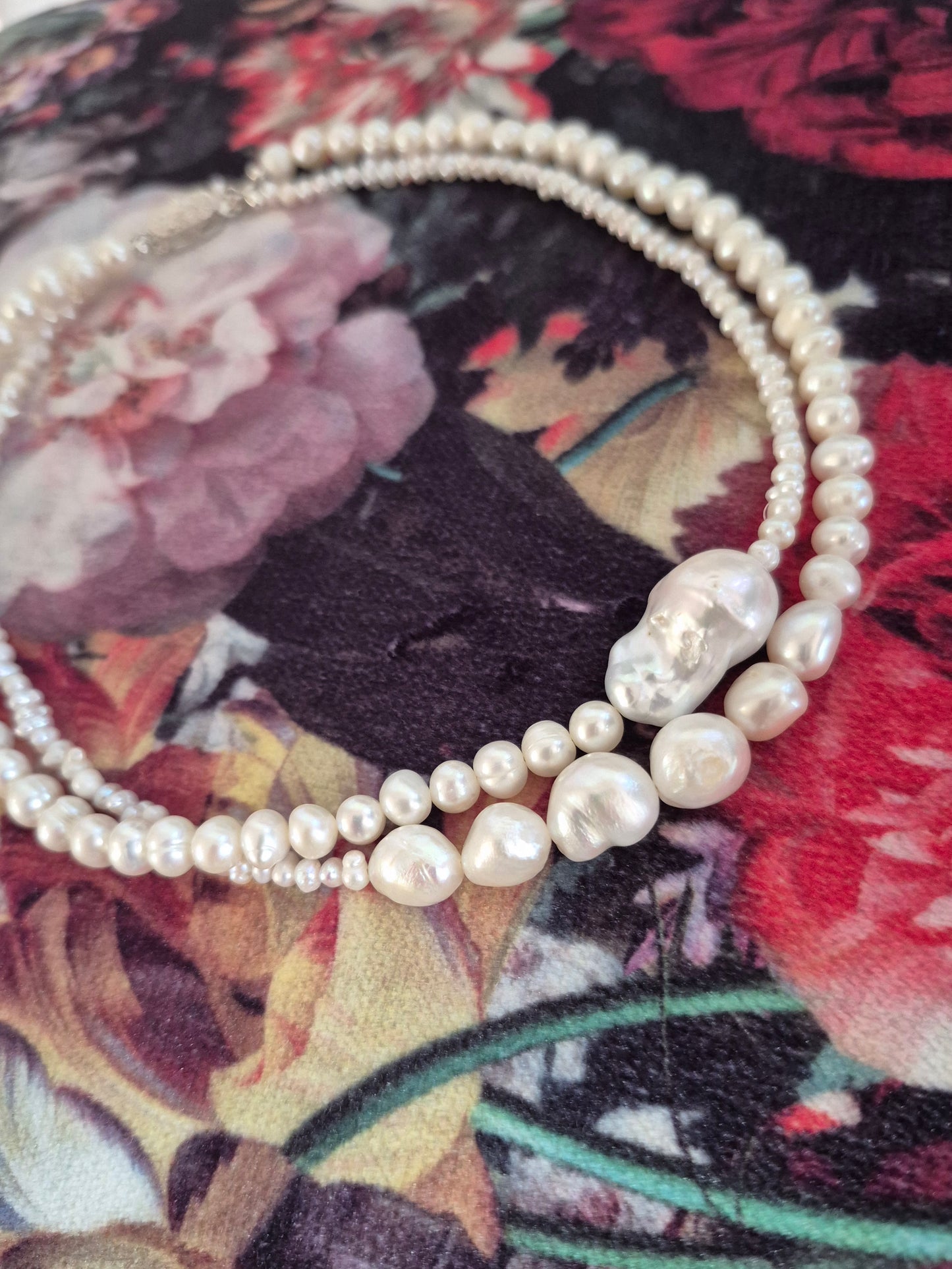 Athena - natural freshwater pearls two strands necklace with baroque pearl
