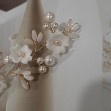 Load image into Gallery viewer, Clementine - crystal base pearls, shell beads and polymer clay flowers hair vine