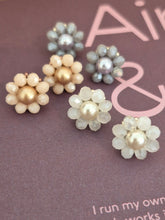 Load image into Gallery viewer, Elara Dusk - flower shaped stud earrings with glass beads and a pearl center