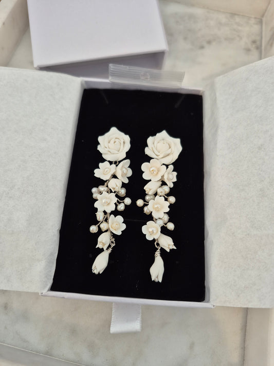 Custom AS - earrings and hair vine