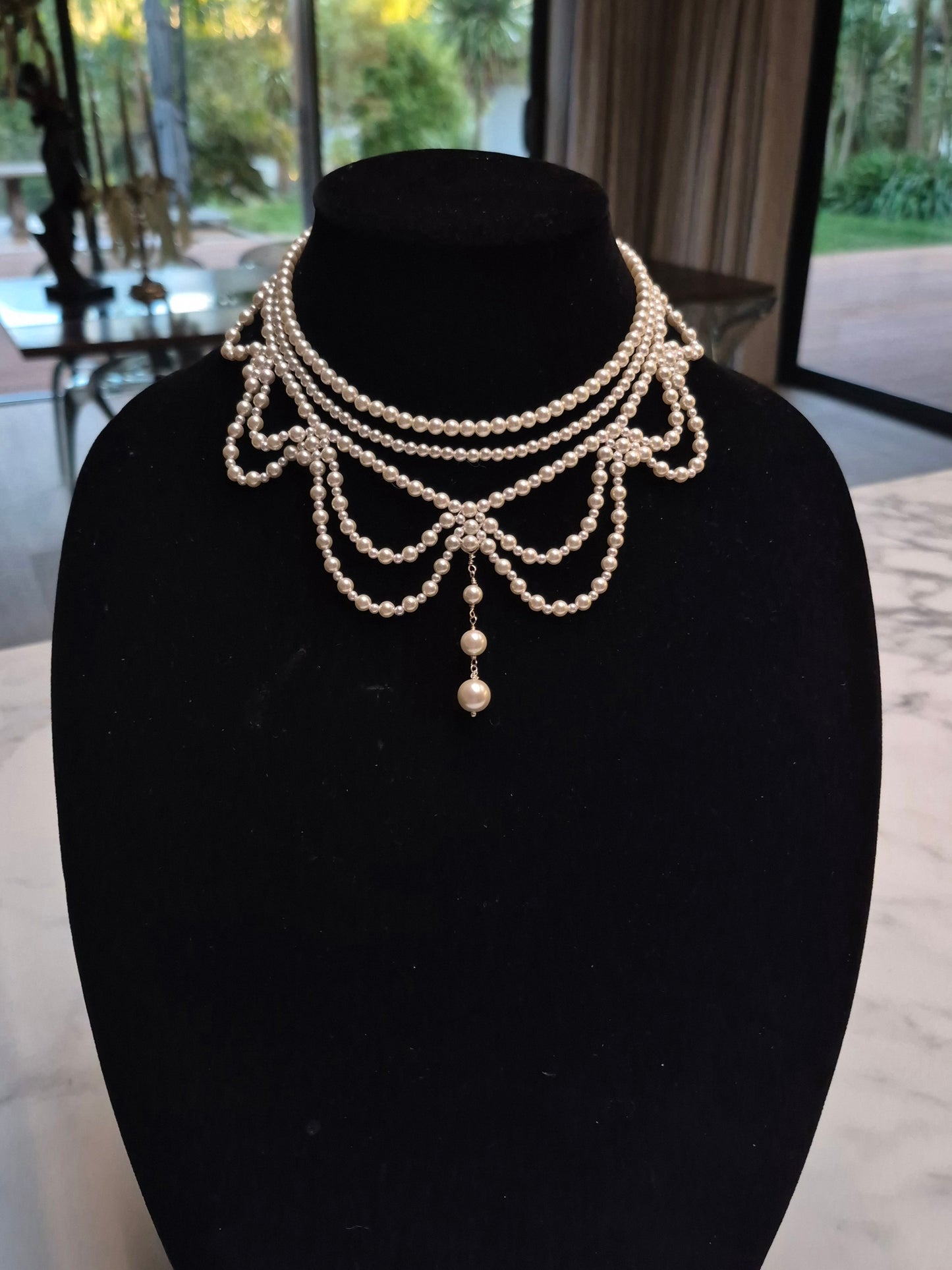 Isabella - pearl draped necklace