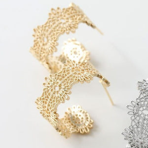 Lenara - gold or silver tone lace patterned C hoop stud earrings with sterling silver post