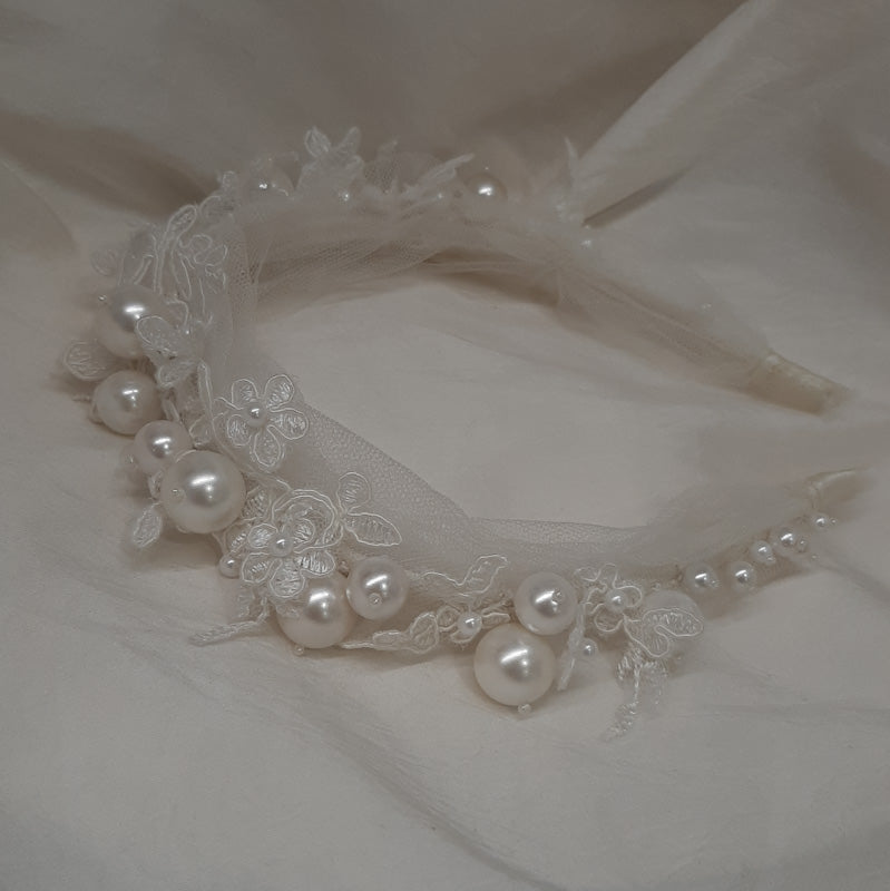 Luciana - round white crystal pearls, tuille and lace headband