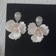 Load image into Gallery viewer, Natalina - polymer clay flowers and cubic zirconia pear shaped studs