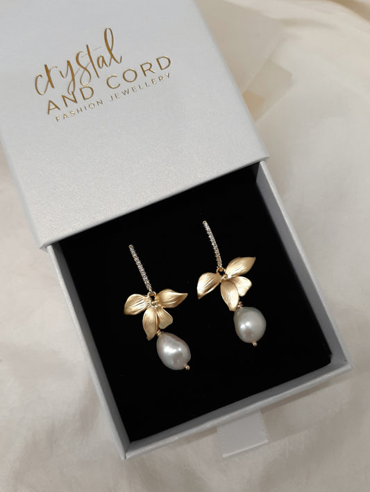 Sarah - freshwater pearls single orchid shaped flower drop earrings