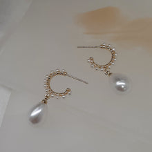 Load image into Gallery viewer, Taylor v2 - Ivory pearls partial hoop and pearl drop earrings