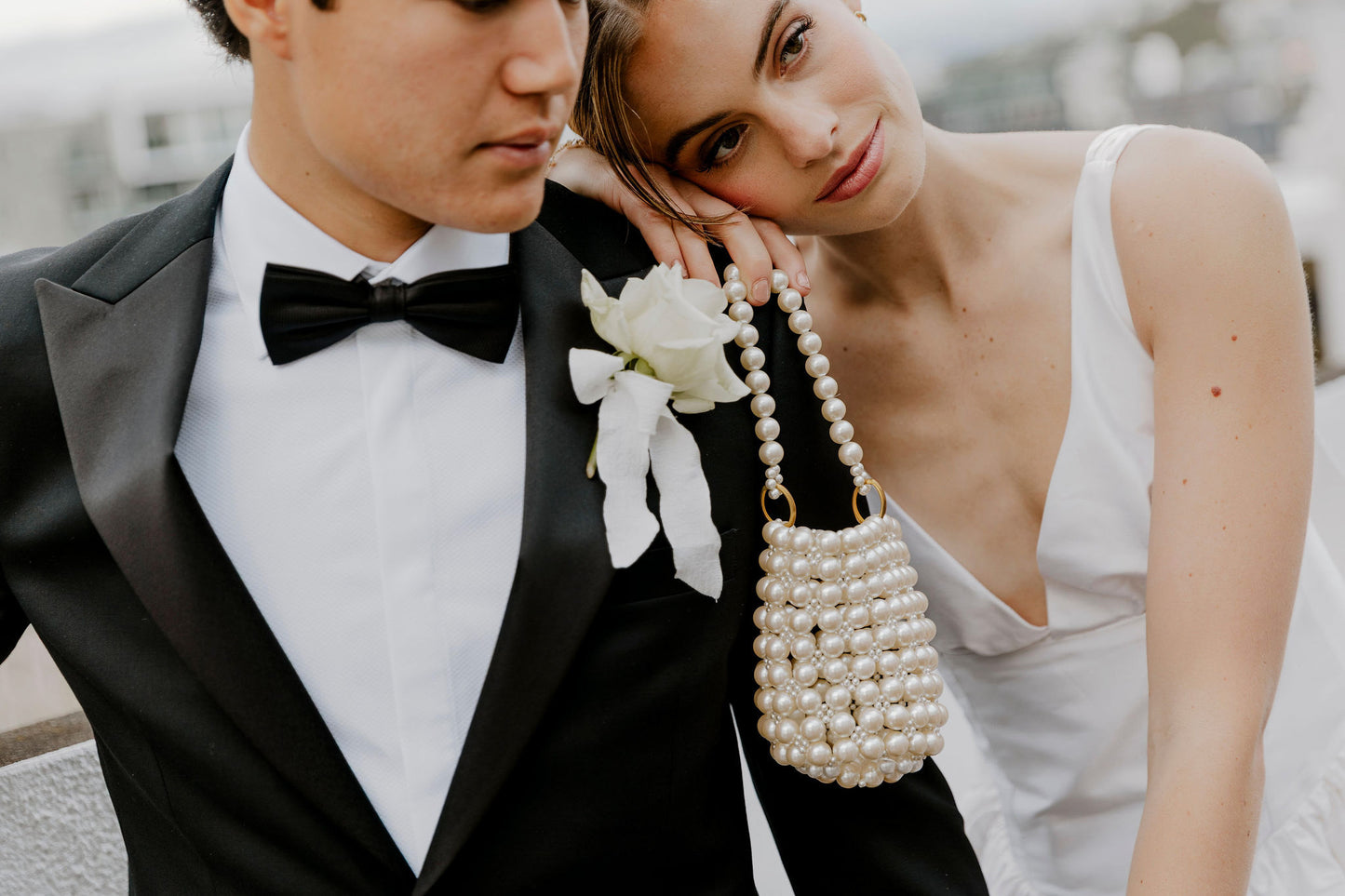 Bianca - lustrous pearls bucket bag with satin drawstring inner