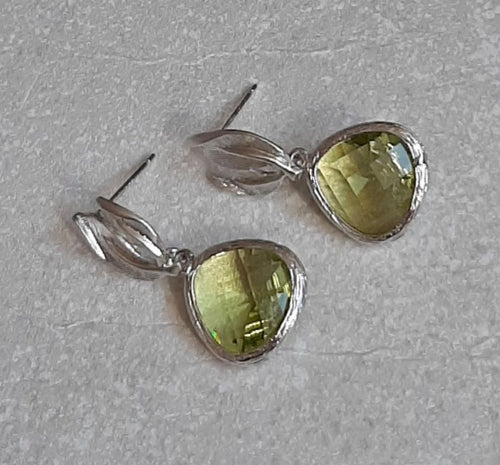 Peridot faceted glass bead and silver-tone leaf drop stud earrings