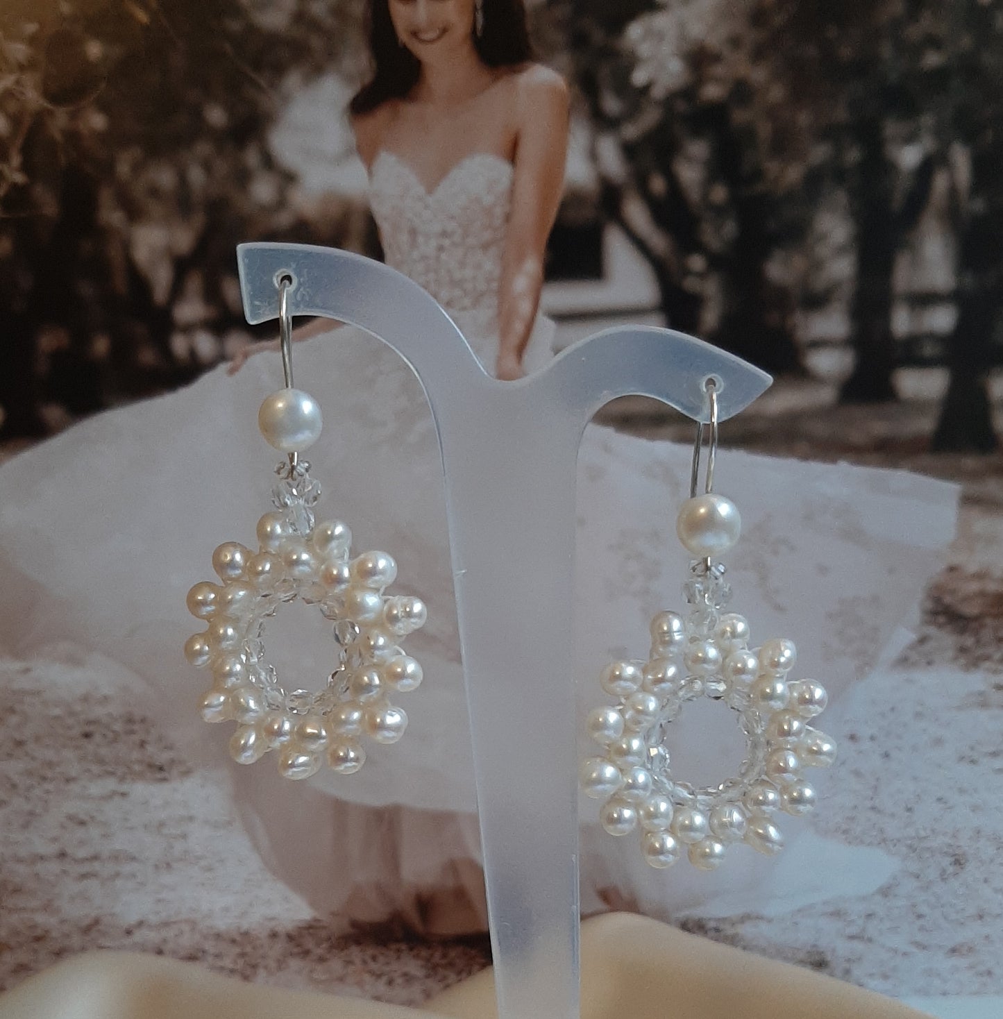 Pearls white cultured freshwater beaded hoop silver-tone earrings