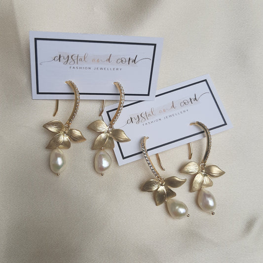 Sarah - freshwater pearls single orchid shaped flower drop earrings