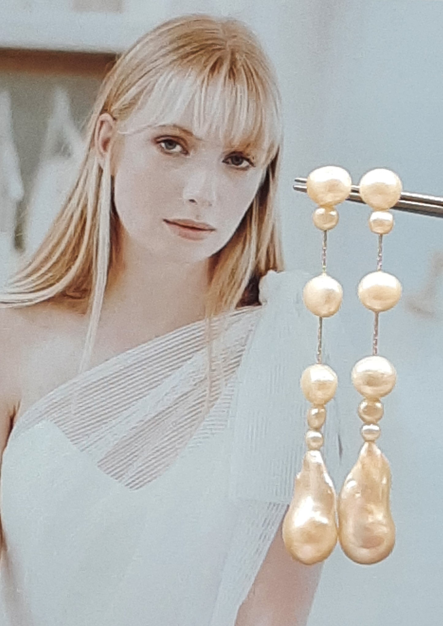 CONTESSA - glorious natural cultured freshwater pearls and sterling silver Boston chain thread cascading stud earrings