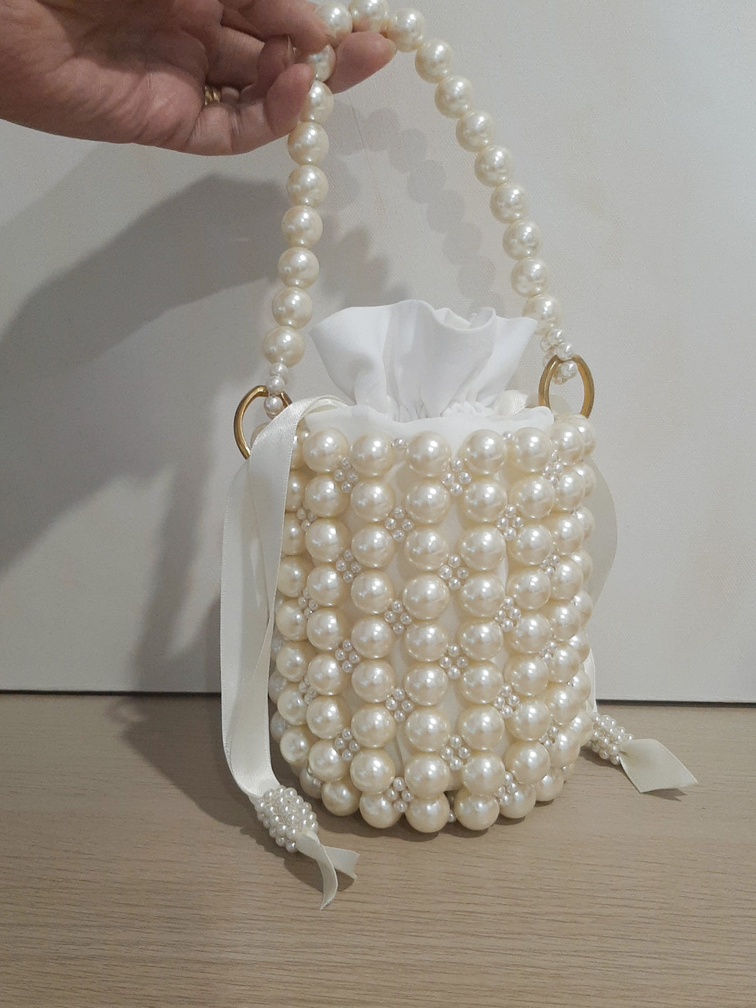 Bianca - lustrous pearls bucket bag with satin drawstring inner