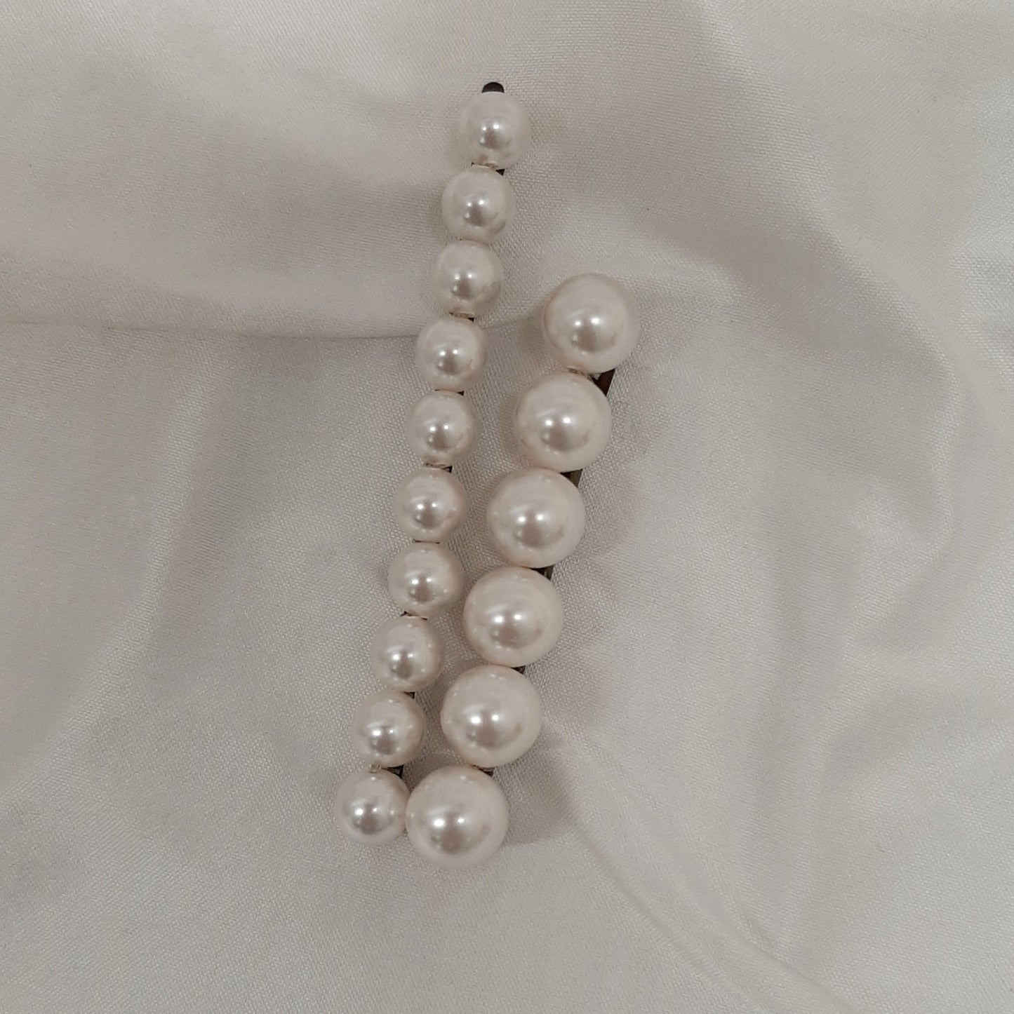 Audrey - Crystal Passions sets of pearl bobby pins