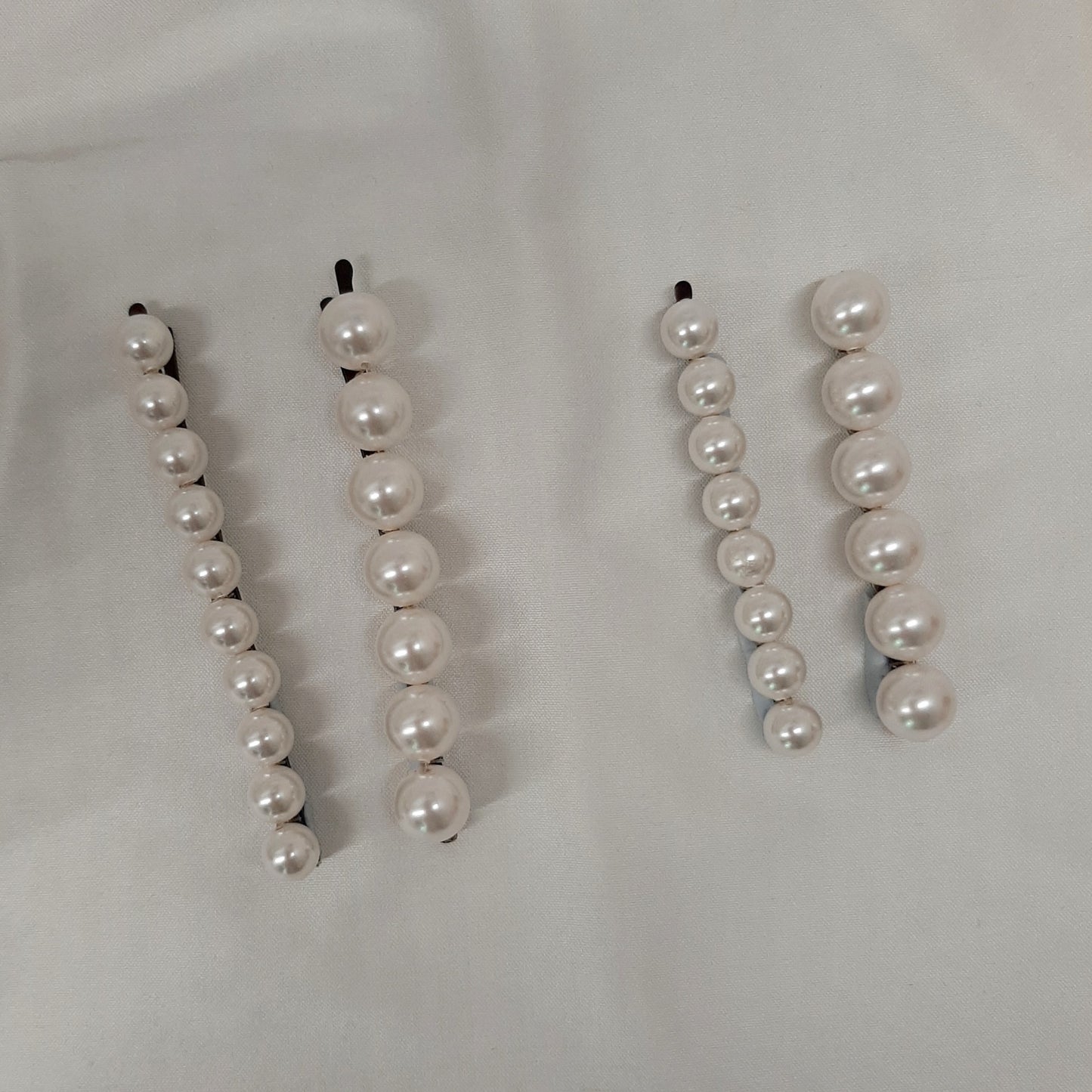 Audrey - Crystal Passions sets of pearl bobby pins