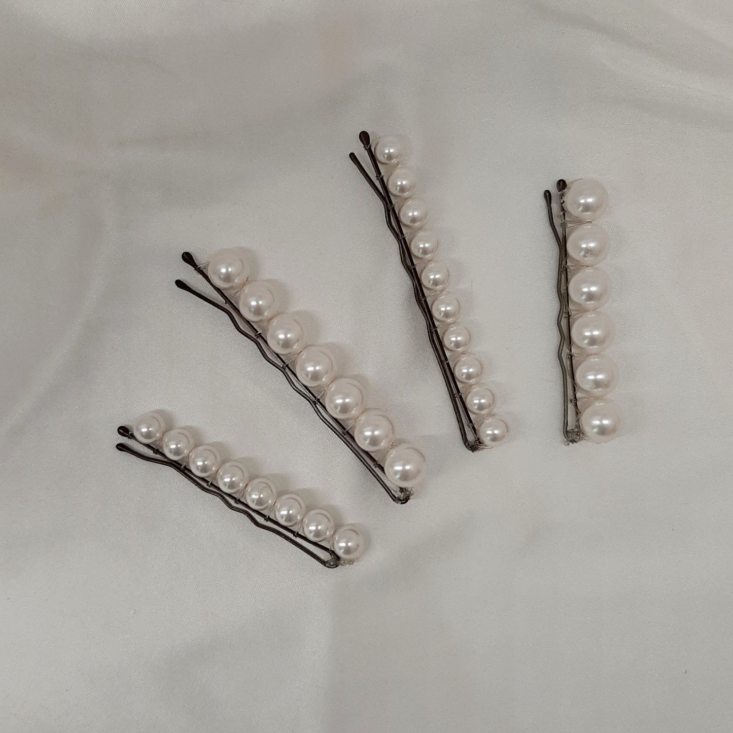 Audrey - Crystal Passions sets of pearl bobby pins