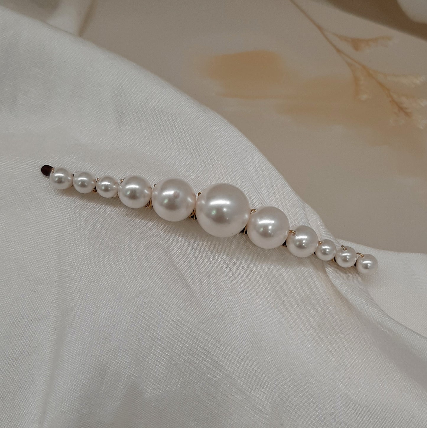 Audrey - tapered Crystal Passions sets of pearl bobby pins