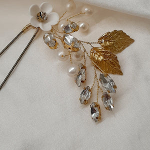 Carolyn - white flowers, cultured freshwater pearls, crystal clear rhinestones and leaves set of two hair pins
