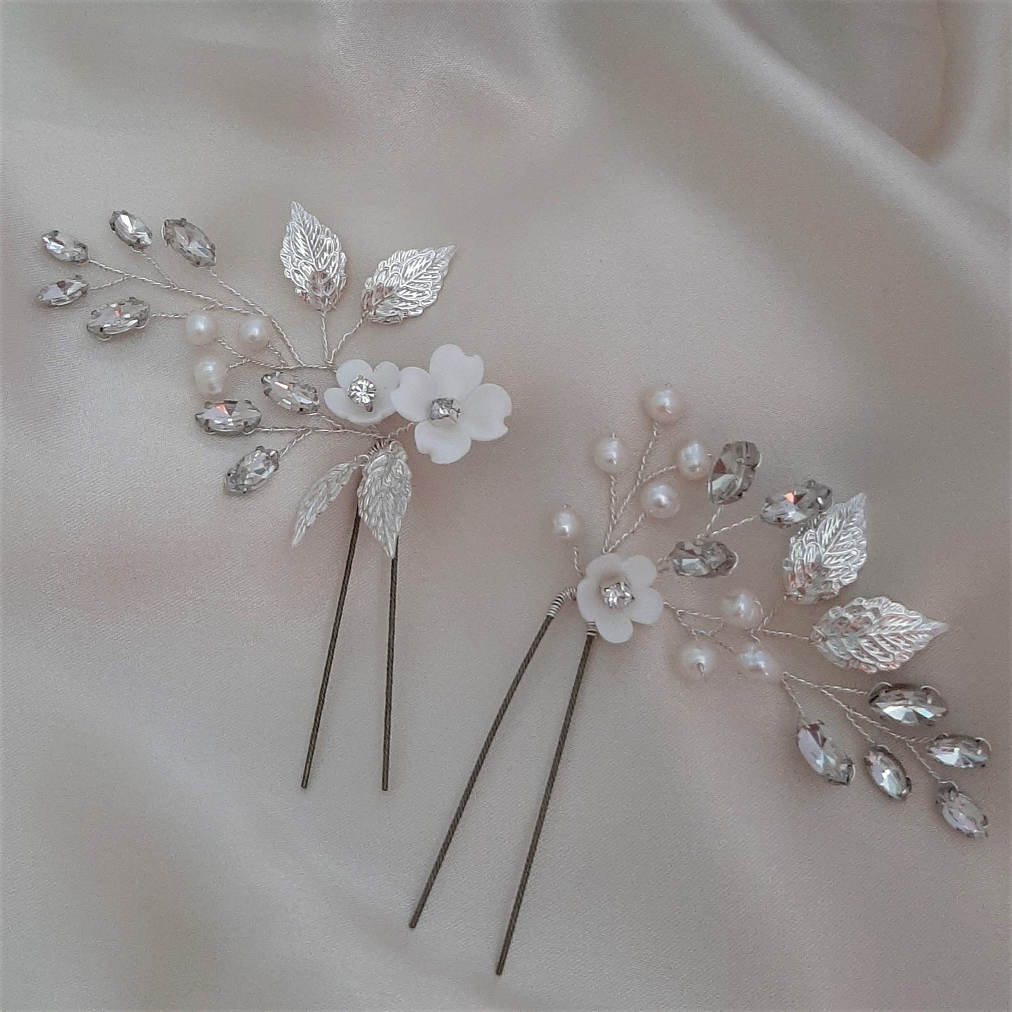 Carolyn - white flowers, cultured freshwater pearls, crystal clear rhinestones and leaves set of two hair pins