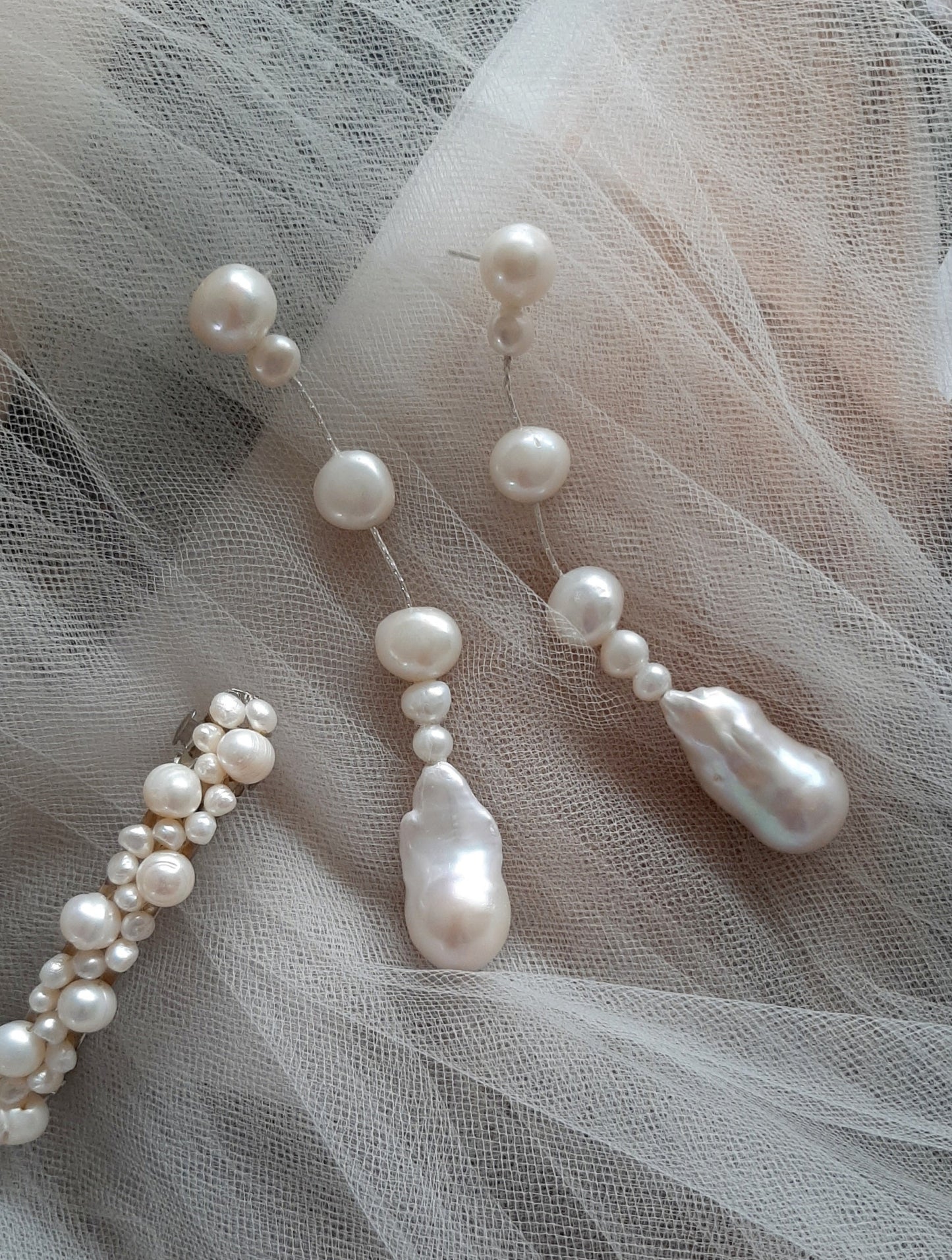 CONTESSA - glorious natural cultured freshwater pearls and sterling silver Boston chain thread cascading stud earrings