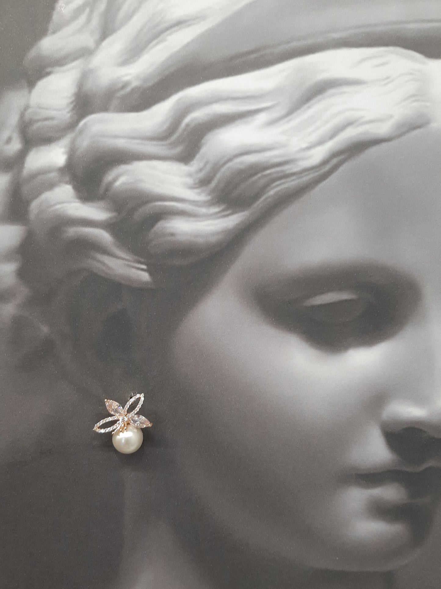 Deor - crystal bead pearl cubic zirconia gold tone flower stud earrings