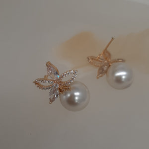 Deor - crystal bead pearl cubic zirconia gold tone flower stud earrings