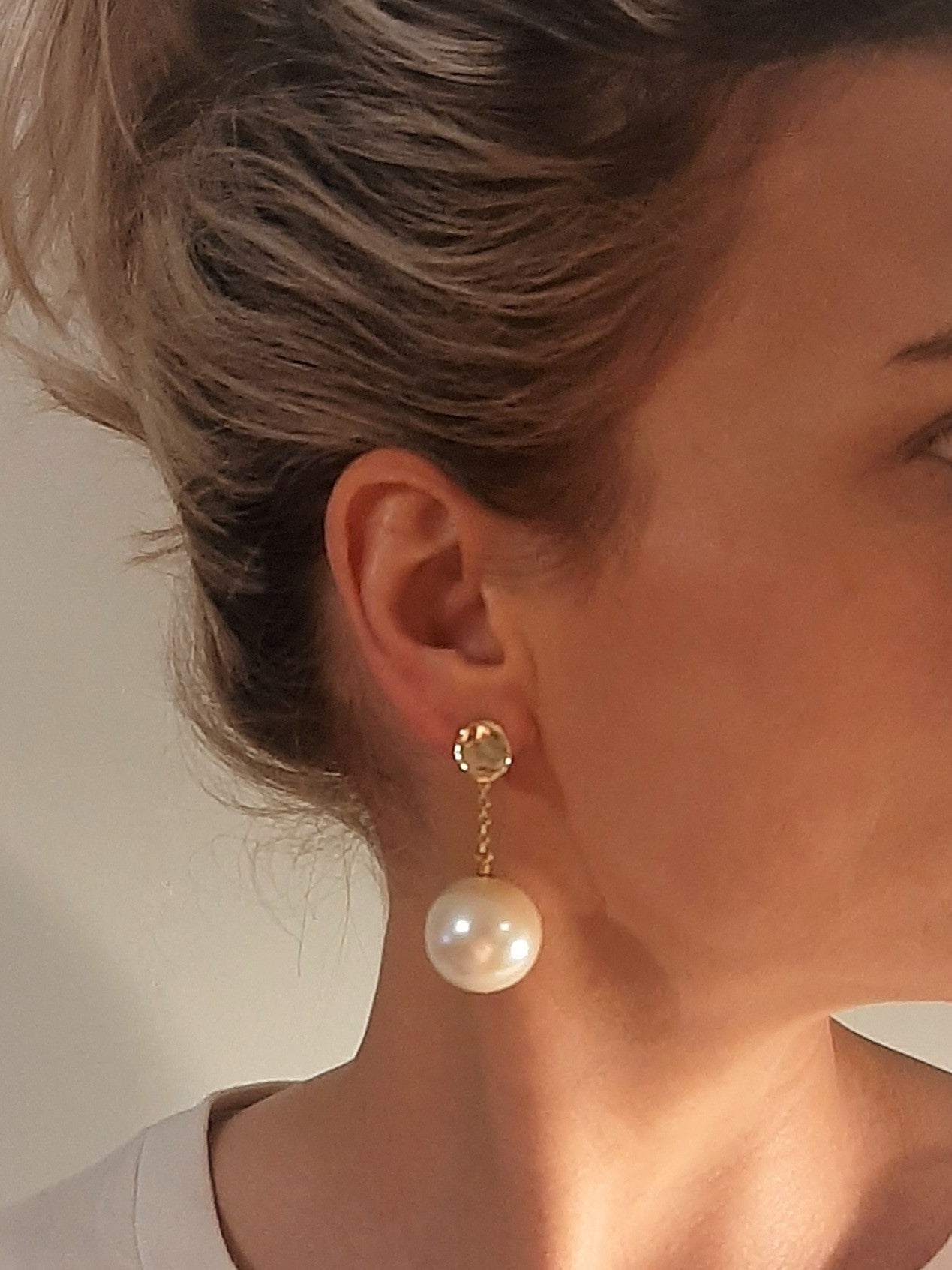 Gabby - large faux pearl gold-tone chain and stud drop earrings in two lengths