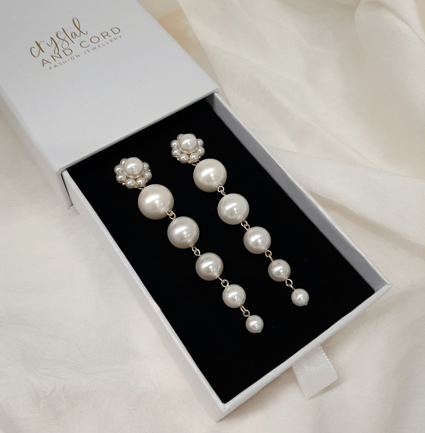 Grace (v2) - pearls tapered cascading flower shaped stud earrings