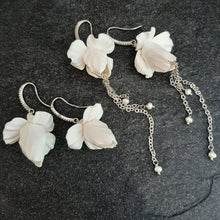 Load image into Gallery viewer, Iris v2 flower short and long cascading earrings