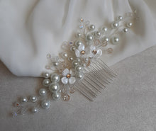 Load image into Gallery viewer, White pearls and flowers, crystal beads large size hair vine on silver comb