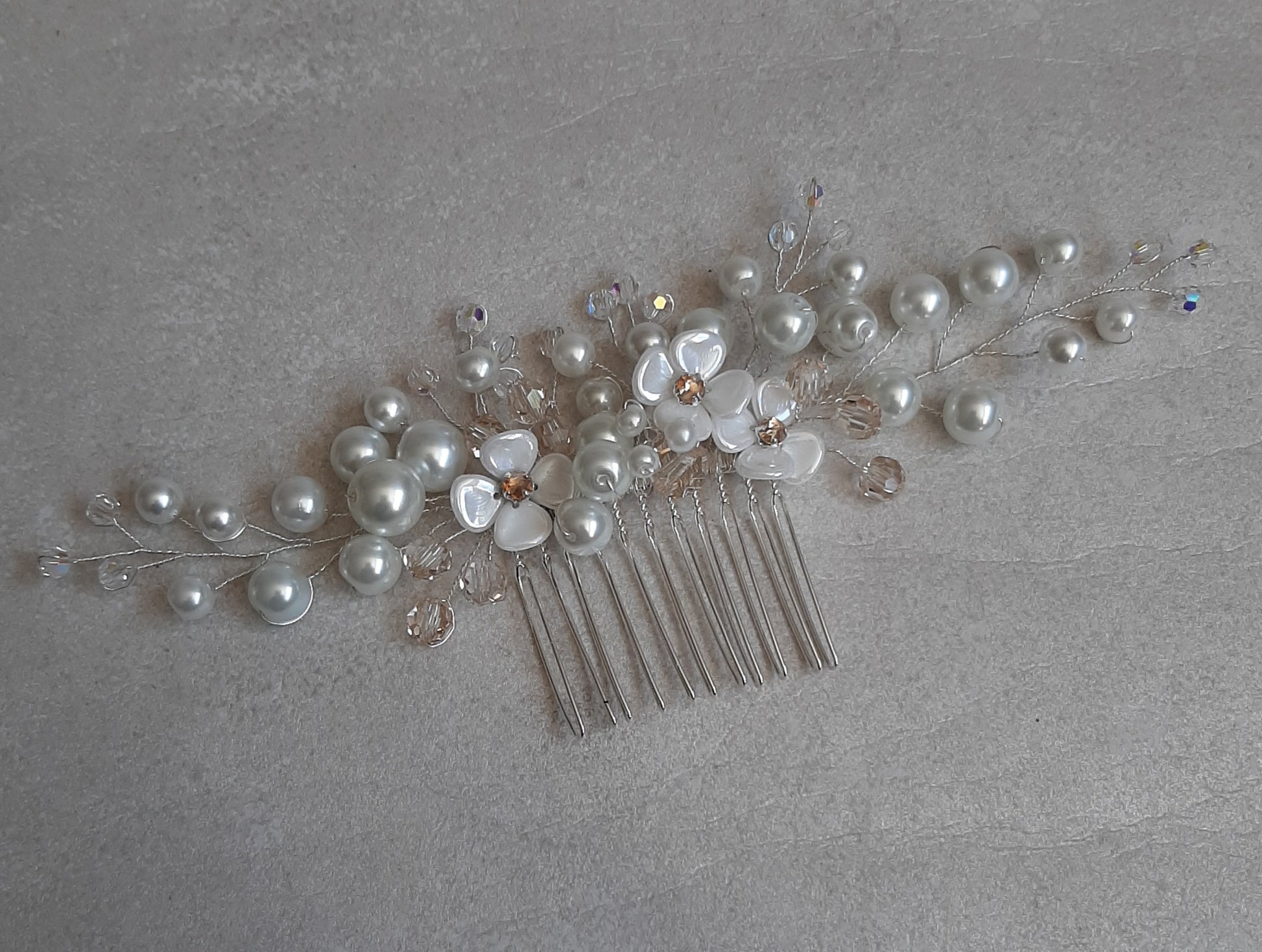 White pearls and flowers, crystal beads large size hair vine on silver comb