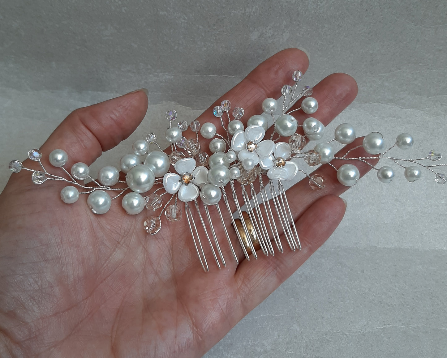 White pearls and flowers, crystal beads large size hair vine on silver comb