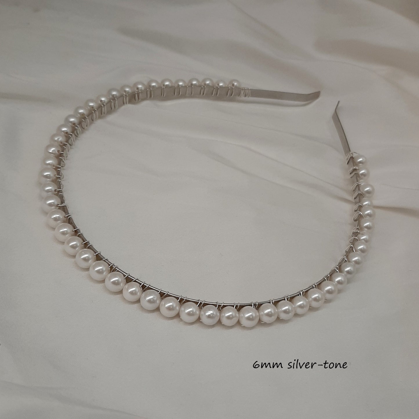 Olivia - shell bead pearls headband in different sizes