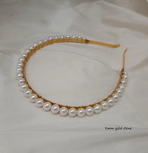 Load image into Gallery viewer, Olivia - shell bead pearls headband in different sizes