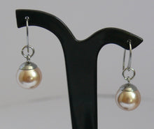 Load image into Gallery viewer, Pearl 12mm round single drop silver-tone earrings