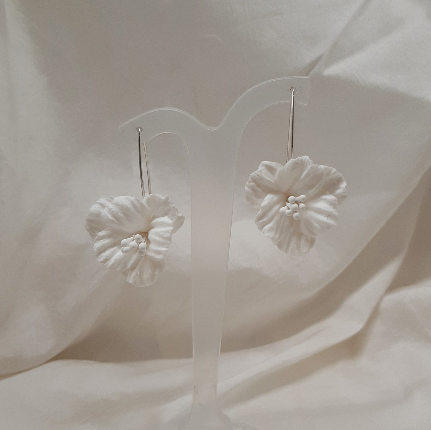 Perenna - flower cascading earrings