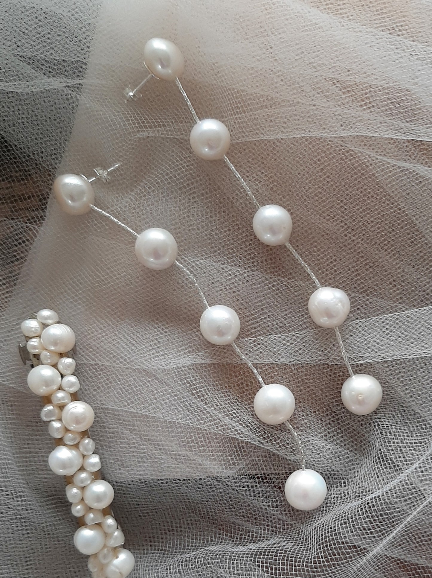 TESS - glorious round natural cultured freshwater pearls and Boston chain thread cascading stud earrings