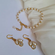 Load image into Gallery viewer, White Swarovski crystal pearls silver or gold tone earrings and bracelet SET