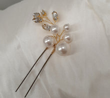 Load image into Gallery viewer, Zoe hair pin - Swarovski crystal pearls and crystal clear rhinestones